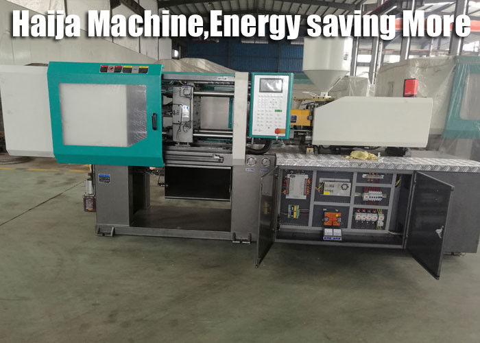 Double Toggle Clamp Injection Molding Machine , 565KN Injection Molding Plastic Machine