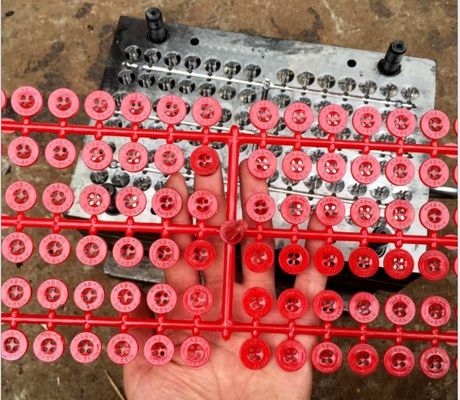 Energy Saving Injection Molding Machine For Plastic Button Making